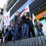 Pikieta pracowników KKSM (29 września 2014 r.) / Piotr Michalski / Radio Kielce