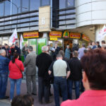 Pikieta pracowników KKSM (29 września 2014 r.) / Piotr Michalski / Radio Kielce