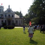 Ogólnopolska akcja Narodowego Czytania „Trylogii” w Oblęgorku / Maciej Radomski / Radio Kielce