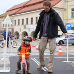 Piknik "Bezpieczni na drodze” na Rynku w Kielcach / Kamil Król / Radio Kielce