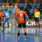 1. kolejka Ligi Mistrzów piłkarzy ręcznych: Kadetten Schaffhausen - Vive Tauron Kielce / Kamil Król / Radio Kielce