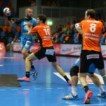 1. kolejka Ligi Mistrzów piłkarzy ręcznych: Kadetten Schaffhausen - Vive Tauron Kielce / Kamil Król / Radio Kielce