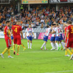 Mecz Korona Kielce - Podbeskidzie Bielsko-Biała. Gol wyrównujący! Pavol Stano trafia do siatki po dośrodkowaniu Iwańskiego z rzutu wolnego. Co za zemsta na byłym klubie! / Wojciech Habdas / Radio Kielce