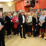 Wernisaż wystawy fotografii „Subiektywnie...” Krzysztofa Karolczyka połączony z prezentacją zdjęć słuchaczy Radia Kielce. Sponsorem wystawy były m.in. Targi Kielce. Na zdjęciu prezes Targów Andrzej Mochoń. / Wojciech Habdas / Radio Kielce