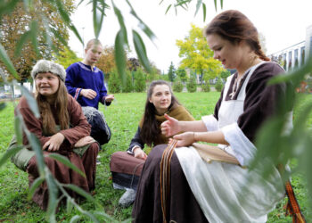 I Liceum Ogólnokształcące im. S. Żeromskiego, Piknik historyczno-edukacyjny, zorganizowany przez Klub Historyczny HIRD / Wojciech Habdas / Radio Kielce