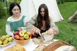 I Liceum Ogólnokształcące im. S. Żeromskiego, Piknik historyczno-edukacyjny, zorganizowany przez Klub Historyczny HIRD / Radio Kielce