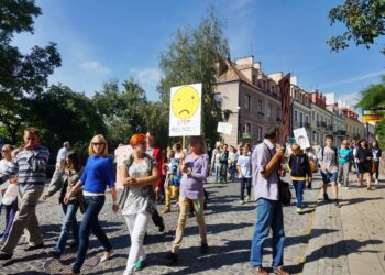 Marsz Milczenia w Sandomierzu / Grażyna Szlęzak-Wójcik / Radio Kielce