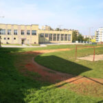 Boisko przy Szkole Podstawowej nr 34 w Kielcach (7 października 2014 r.) / Piotr Michalski / Radio Kielce