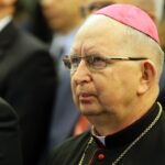 Biskup Kazimierz Ryczan oczami fotoreporterów (11 października 2014 r.) / Radio Kielce