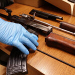 Arsenał broni i amunicji zabezpieczony przez policję / KWP Kielce