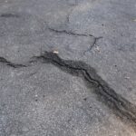 10.10.2014 Happening w 4 LO. Szkoła walczy o pieniądze z budżetu obywatelskiego na remont boiska / Stanisław Blinstrub / Radio Kielce