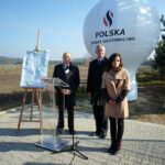 29.10.2014 Radkowice. Konferencja dotycząca projektu "Gazyfikacja gmin Chęciny i Sitkówka-Nowiny" / Stanisław Blinstrub / Radio Kielce