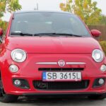 Fiat 500, ostatnio został stylistycznie nieco zmieniony / Robert Felczak / Radio Kielce