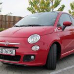 Fiat 500, ostatnio został stylistycznie nieco zmieniony / Robert Felczak / Radio Kielce