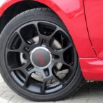 Fiat 500, ostatnio został stylistycznie nieco zmieniony / Robert Felczak / Radio Kielce