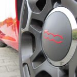 Fiat 500, ostatnio został stylistycznie nieco zmieniony / Robert Felczak / Radio Kielce