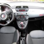 Fiat 500, ostatnio został stylistycznie nieco zmieniony / Robert Felczak / Radio Kielce