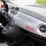 Fiat 500, ostatnio został stylistycznie nieco zmieniony / Robert Felczak / Radio Kielce