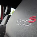 Fiat 500, ostatnio został stylistycznie nieco zmieniony / Robert Felczak / Radio Kielce