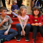 Akcja "Potrzebuję rodziców od zaraz" w Galerii Echo / Kamil Król / Radio Kielce