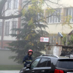 Alarm bombowy w budynku Izby Celnej przy ulicy Wesołej w Kielcach / Kamil Król / Radio Kielce