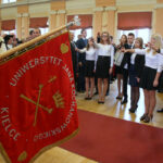 Inauguracja roku akademickiego na Uniwersytecie Jana Kochanowskiego. Ślubowanie studentów pierwszego roku / Kamil Król / Radio Kielce