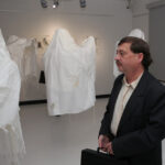 Wystawa francuskiej artystki Sylvie Kaptur-Gintz w Muzeum Dialogu Kultur / Kamil Król / Radio Kielce