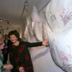 Wystawa francuskiej artystki Sylvie Kaptur-Gintz w Muzeum Dialogu Kultur / Kamil Król / Radio Kielce