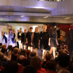 27.10.2013 Wieczór Modnych Filantropów. Pokaz marki Hexeline. / Wojciech Habdas / Radio Kielce