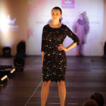 27.10.2013 Wieczór Modnych Filantropów. Faustyna Ząbek, współwłaścicielka Agencji Modelek Pinawells.  / Wojciech Habdas / Radio Kielce