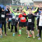 III Kielecka Dycha. Rozgrzewka przed biegiem / Maciej Makuła / Radio Kielce