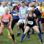 III Kielecka Dycha. Rozgrzewka przed biegiem / Maciej Makuła / Radio Kielce