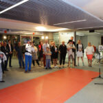 Wernisaż wystawy prac Jaśminy Parkity – ilustratorki, malarki, graficzki i projektantki mody pochodzącej z Kielc. / Wojciech Habdas / Radio Kielce