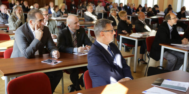 I Ogólnopolska Konferencja Naukowo-Dydaktyczna / Wojciech Habdas / Radio Kielce