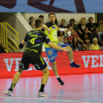 Piłkarze ręczni Vive Tauronu Kielce pokonali francuską Dunkierkę 28:25 (14:12) / Wojciech Habdas / Radio Kielce