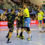 Piłkarze ręczni Vive Tauronu Kielce pokonali francuską Dunkierkę 28:25 (14:12) / Wojciech Habdas / Radio Kielce