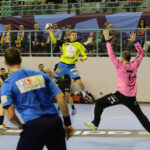 Piłkarze ręczni Vive Tauronu Kielce pokonali francuską Dunkierkę 28:25 (14:12) / Wojciech Habdas / Radio Kielce