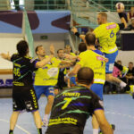 Piłkarze ręczni Vive Tauronu Kielce pokonali francuską Dunkierkę 28:25 (14:12) / Wojciech Habdas / Radio Kielce