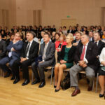 24.10.2014 Kielce. Jubileusz 50-lecia Policealnej Szkoły Medycznej w Morawicy, uroczystości odbywały się też w kieleckiej Filharmonii. / Wojciech Habdas / Radio Kielce