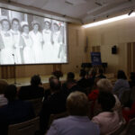 24.10.2014 Kielce. Jubileusz 50-lecia Policealnej Szkoły Medycznej w Morawicy, uroczystości odbywały się też w kieleckiej Filharmonii. / Wojciech Habdas / Radio Kielce