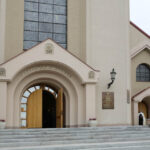 25.10.2014 Skarżysko-Kamienna. Sanktuarium Ostrobramskie Bazyliką Mniejszą. Uroczysta Msza św. pod przewodnictwem ks. kard. Gerharda Mullera / Wojciech Habdas / Radio Kielce