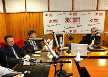 26.10.2014 Kielce. Studio Polityczne Radia Kielce / Radio Kielce