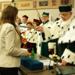 Inauguracja roku akademickiego na Politechnice Świętokrzyskiej. Pasowanie na studenta. / Wojciech Habdas / Radio Kielce