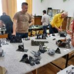 Żołnierze z Centrum Przygotowań do Misji Zagranicznych grali grę w Warhammer 40.000 / Renata Morąg / Radio Kielce
