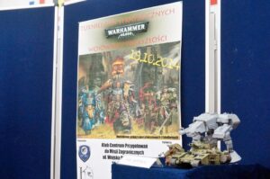 Żołnierze z Centrum Przygotowań do Misji Zagranicznych grali grę w Warhammer 40.000 / Renata Morąg / Radio Kielce