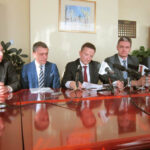 28.10.2014 Kielce. Podsekretarz stanu w Ministerstwie Infrastruktury i Rozwoju Zbigniew Klepacki / Robert Felczak / Radio Kielce