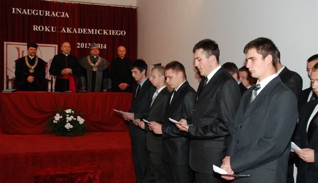 Inauguracja roku akademickiego w Wyższym Seminarium duchownym w Sandomierzu / ks.Tomasz Lis