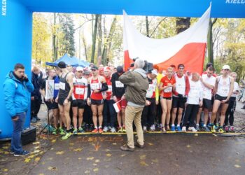 VII Bieg Niepodległości odbył się w Kielcach (9 listopada 2014 r.) / Kamil Król / Radio Kielce