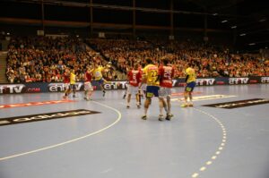 16.11.2014 Aalborg Handball - Vive Tauron Kielce 25:27 / Jarosław Dragan / Radio Kielce