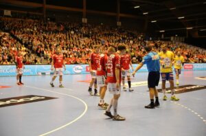 16.11.2014 Aalborg Handball - Vive Tauron Kielce 25:27 / Jarosław Dragan / Radio Kielce